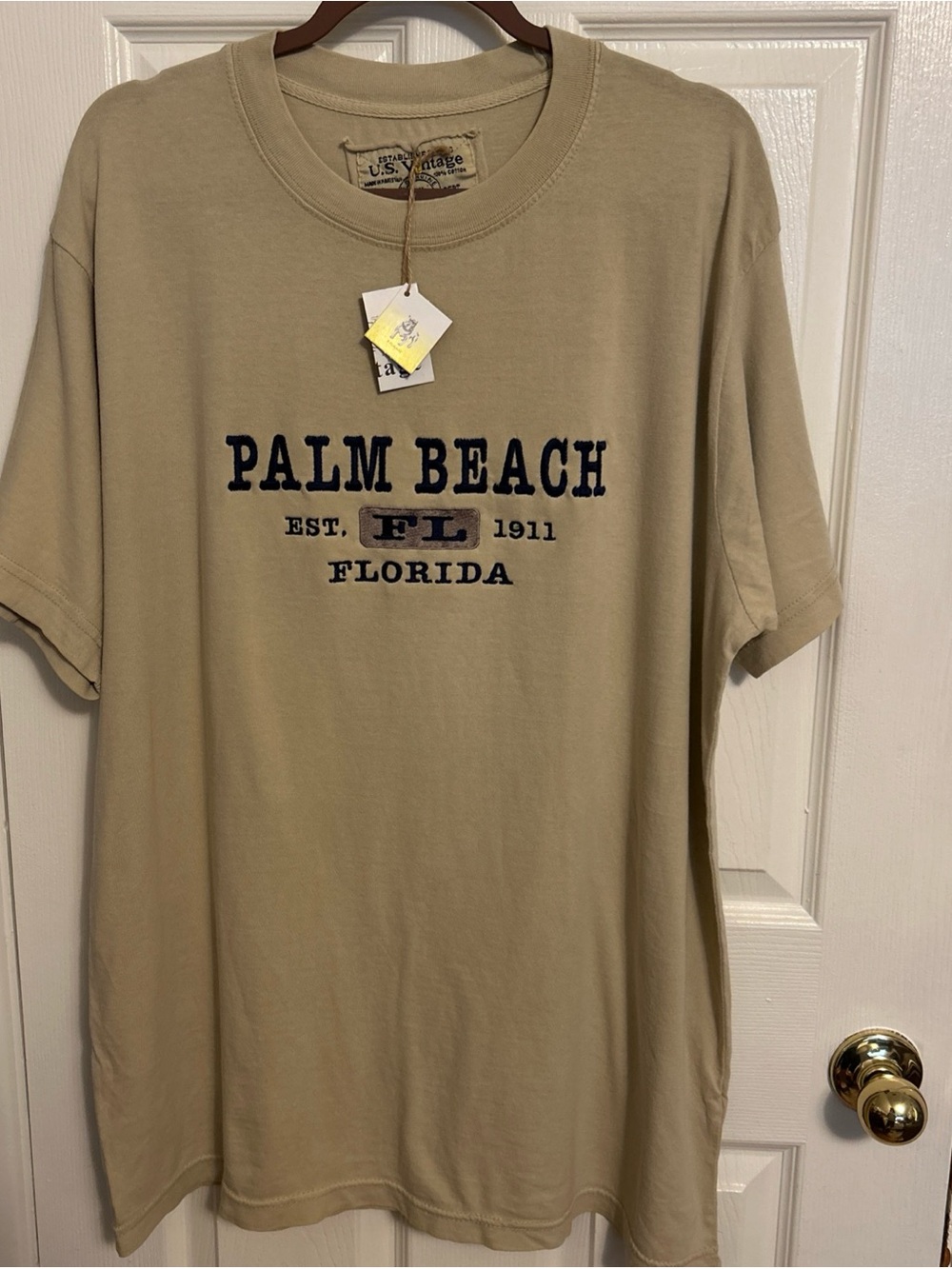 US Vintage Tan Palm Beach Florida Embroidered LogoTee XL , 100%Cotton NWT